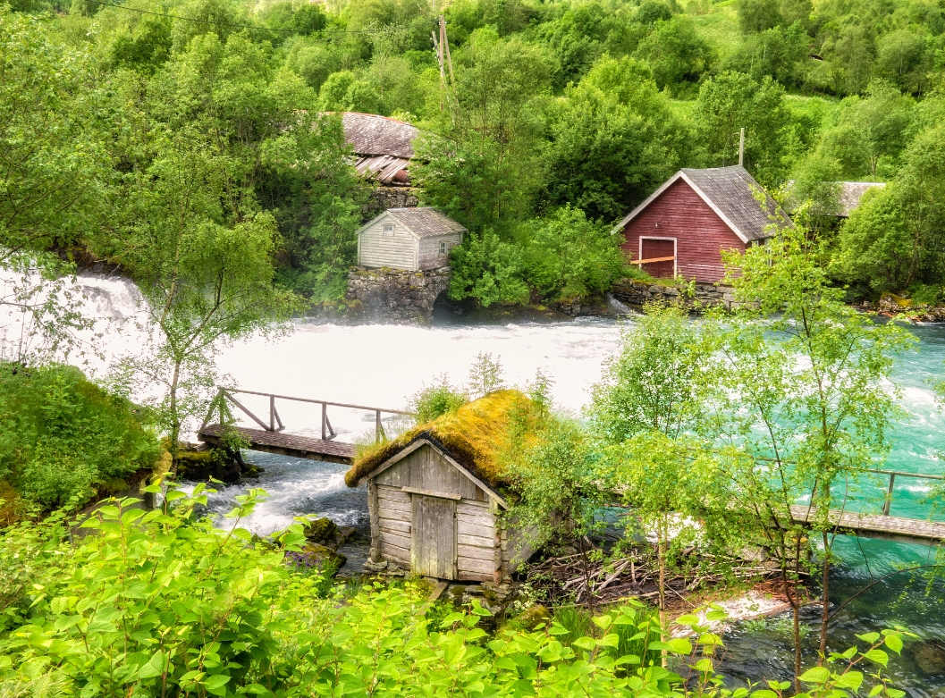 1721352185977350.png 詩意棲居.png